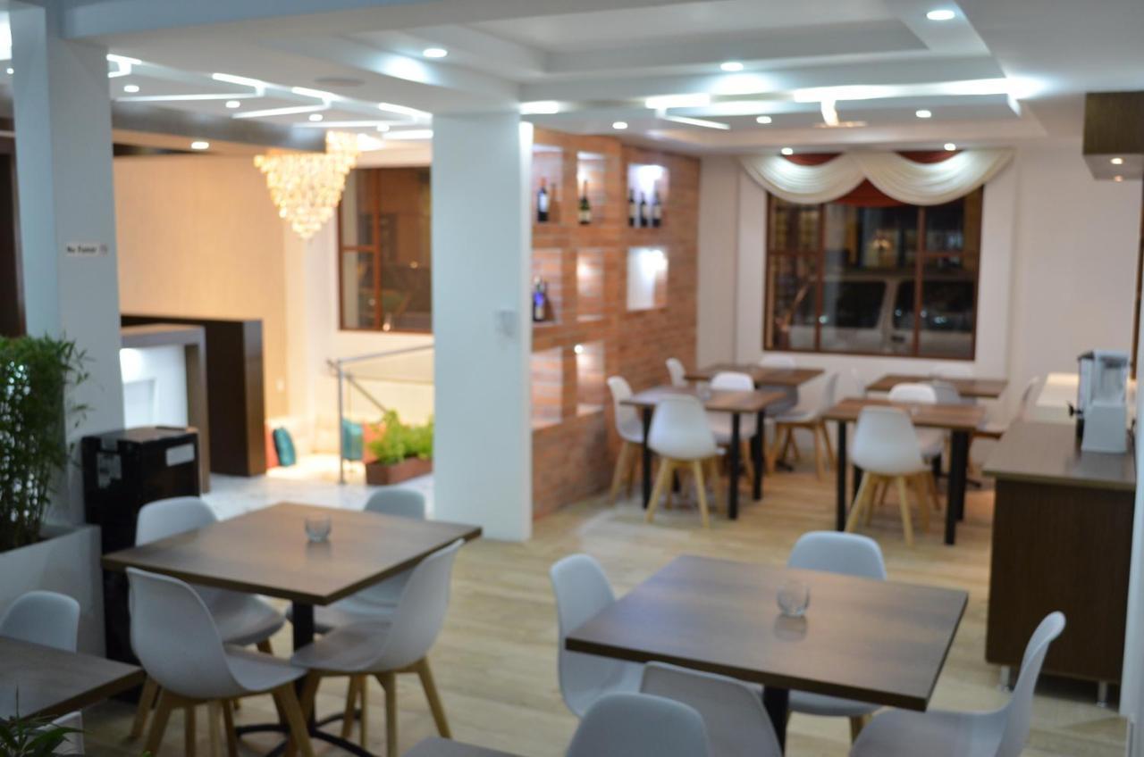 Hotel Gran Mariscal Quito Zewnętrze zdjęcie