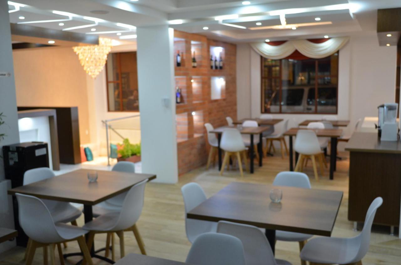 Hotel Gran Mariscal Quito Zewnętrze zdjęcie